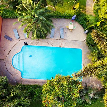 Palmwood Lodge ลุซากา ภายนอก รูปภาพ