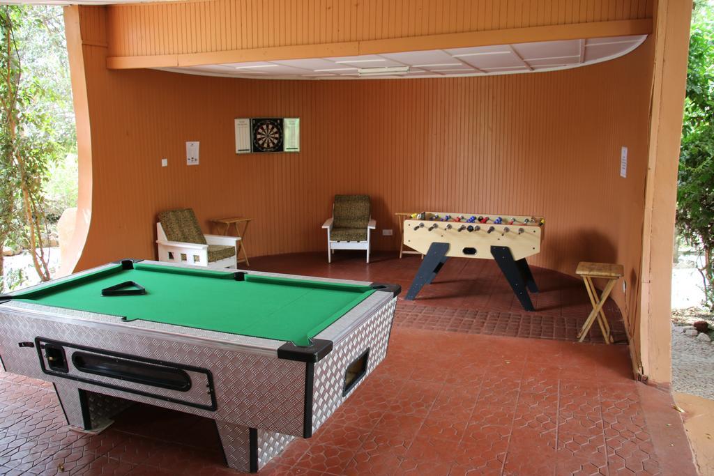Palmwood Lodge ลุซากา ภายนอก รูปภาพ