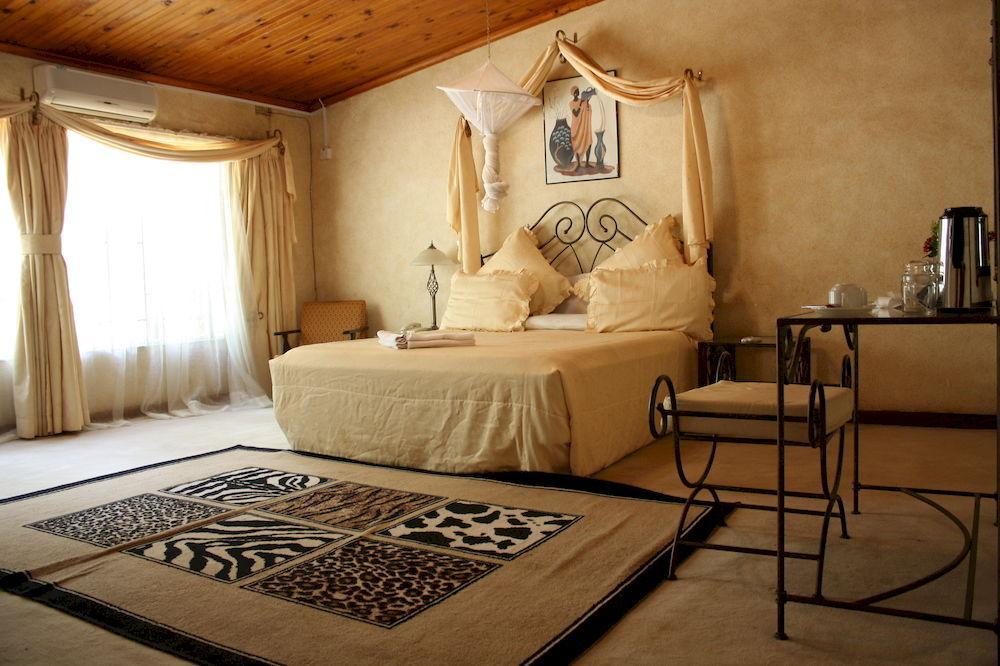 Palmwood Lodge ลุซากา ภายนอก รูปภาพ