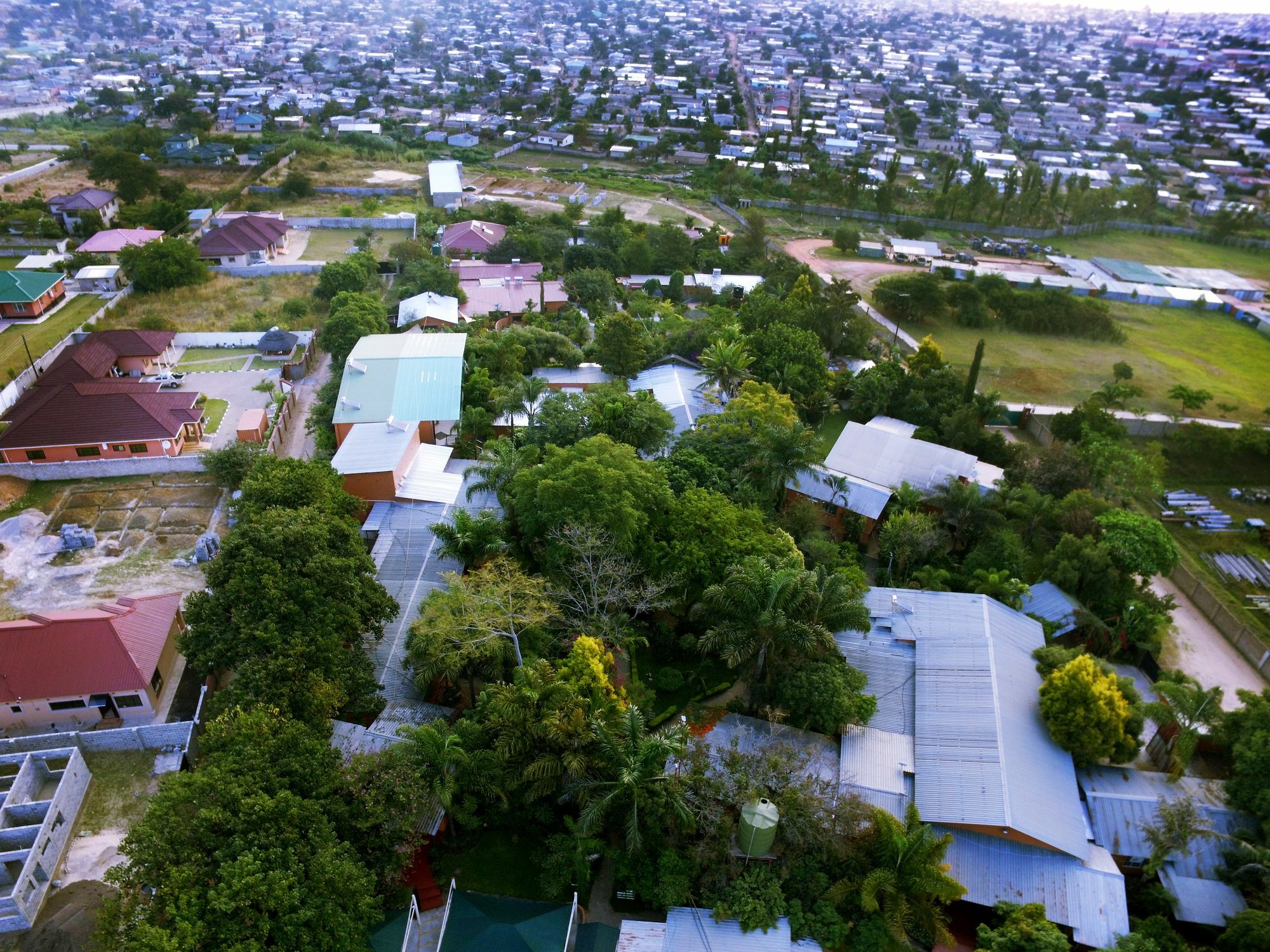 Palmwood Lodge ลุซากา ภายนอก รูปภาพ